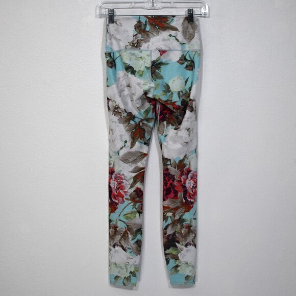 Colorado Threads Legging Size Small Gently Used Condition no holes‎ or stains - Picture 2 of 6